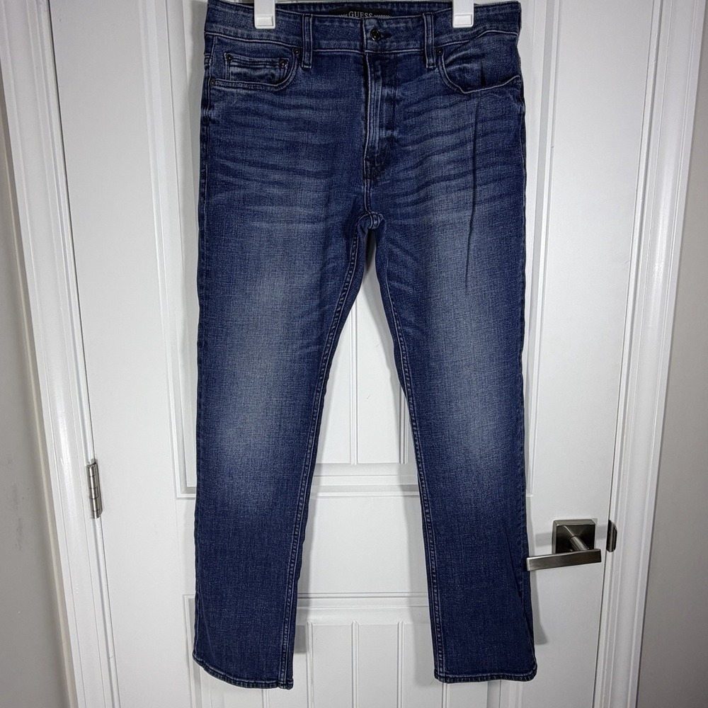 GUESS Regular Straight Stretch Jeans Men's 34 Medium Wash
